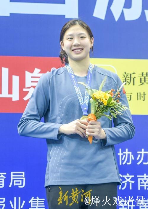全运会女子50米蛙泳 上海选手唐钱婷获得冠军 全运会女子50米蛙泳 上海选手唐钱婷获得冠军